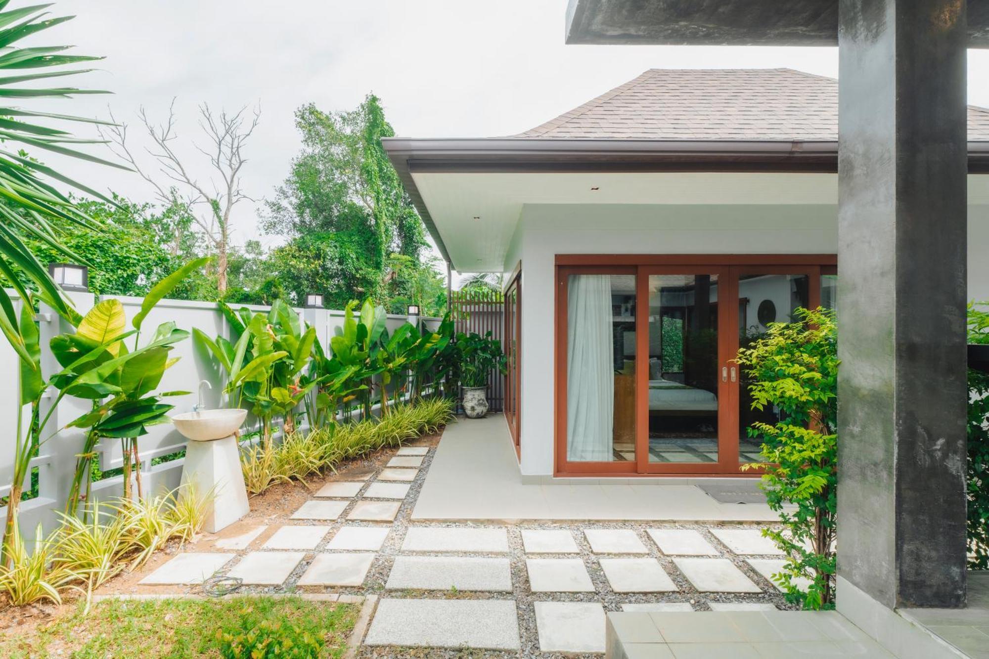 Bangtao Boutique Villa Bang Tao Beach  Exteriör bild
