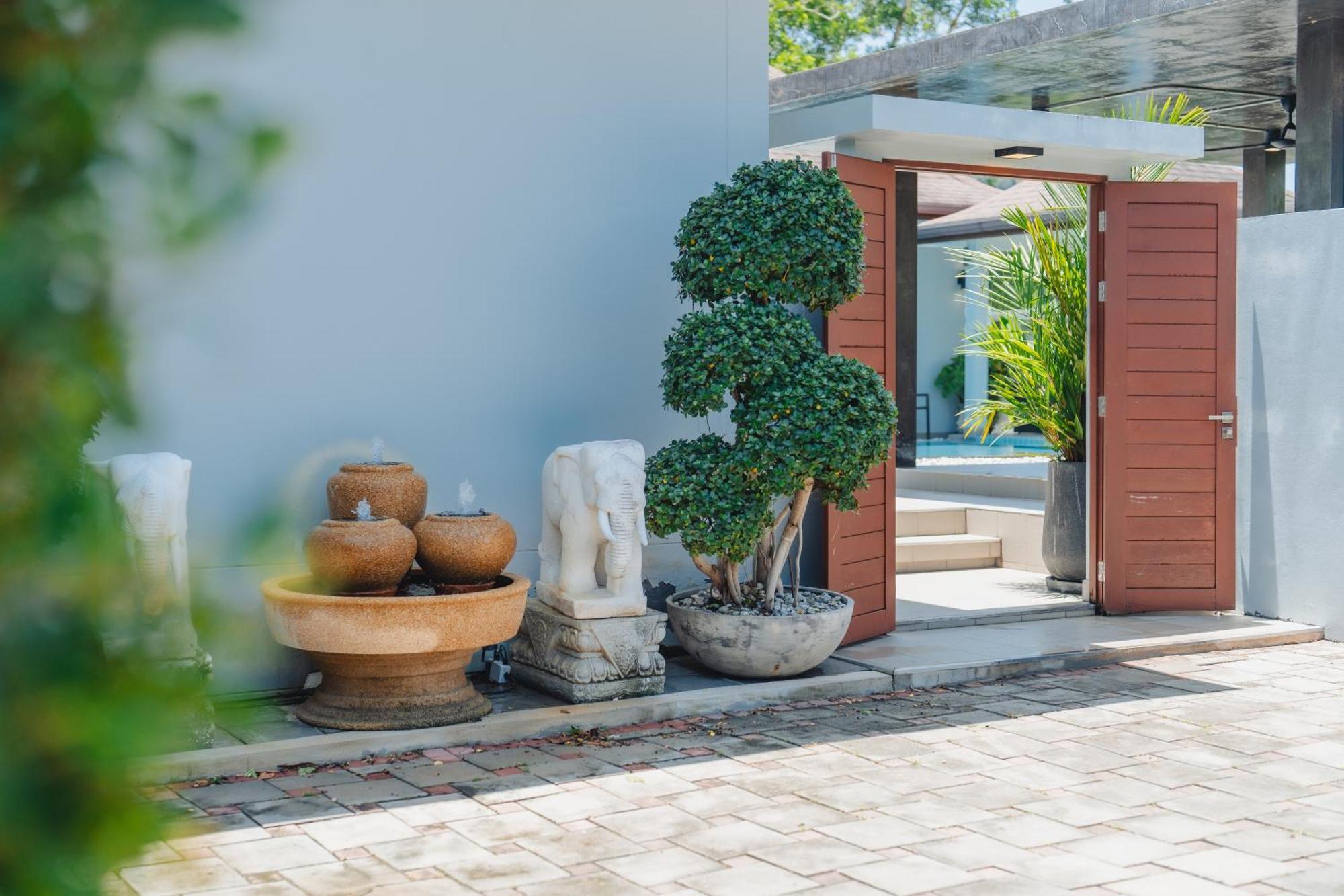 Bangtao Boutique Villa Bang Tao Beach  Exteriör bild